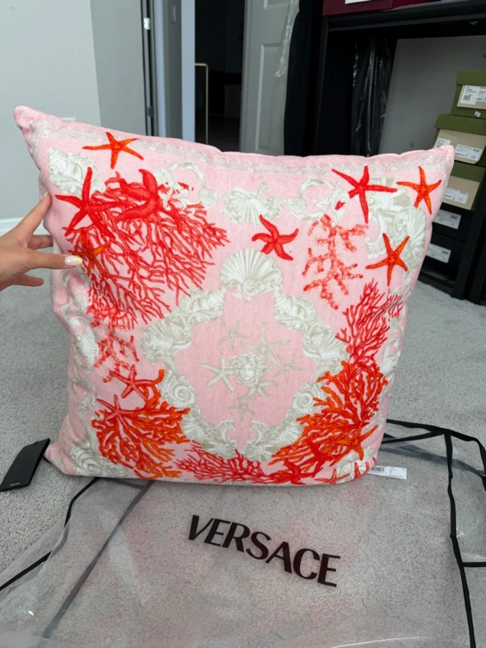 Versace Barocco Sea Terry Cushion 70CM! - Picture 4 of 6